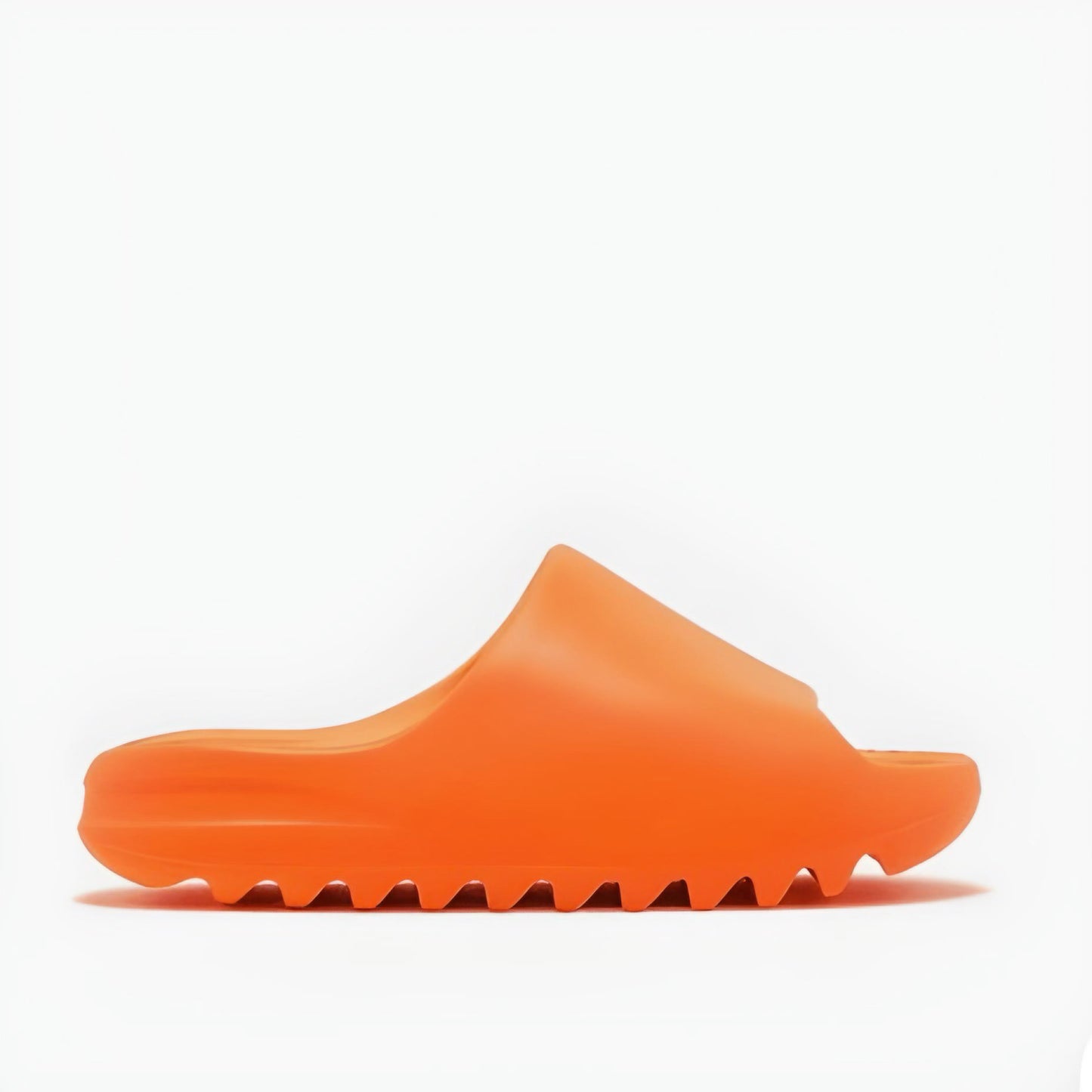 Adidas - Yeezy slide